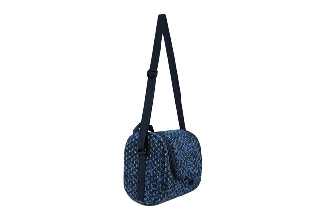 large insulated lunch box