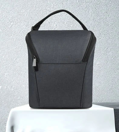 What Are the Recommended Materials for Men's Lunch Bag?