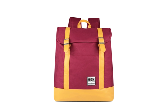 backpack with lots of pockets