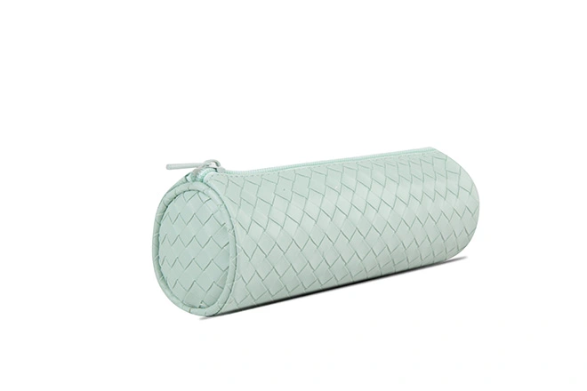 pencil box round 22