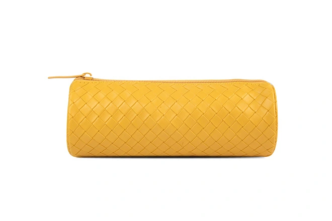 round pencil pouch 33